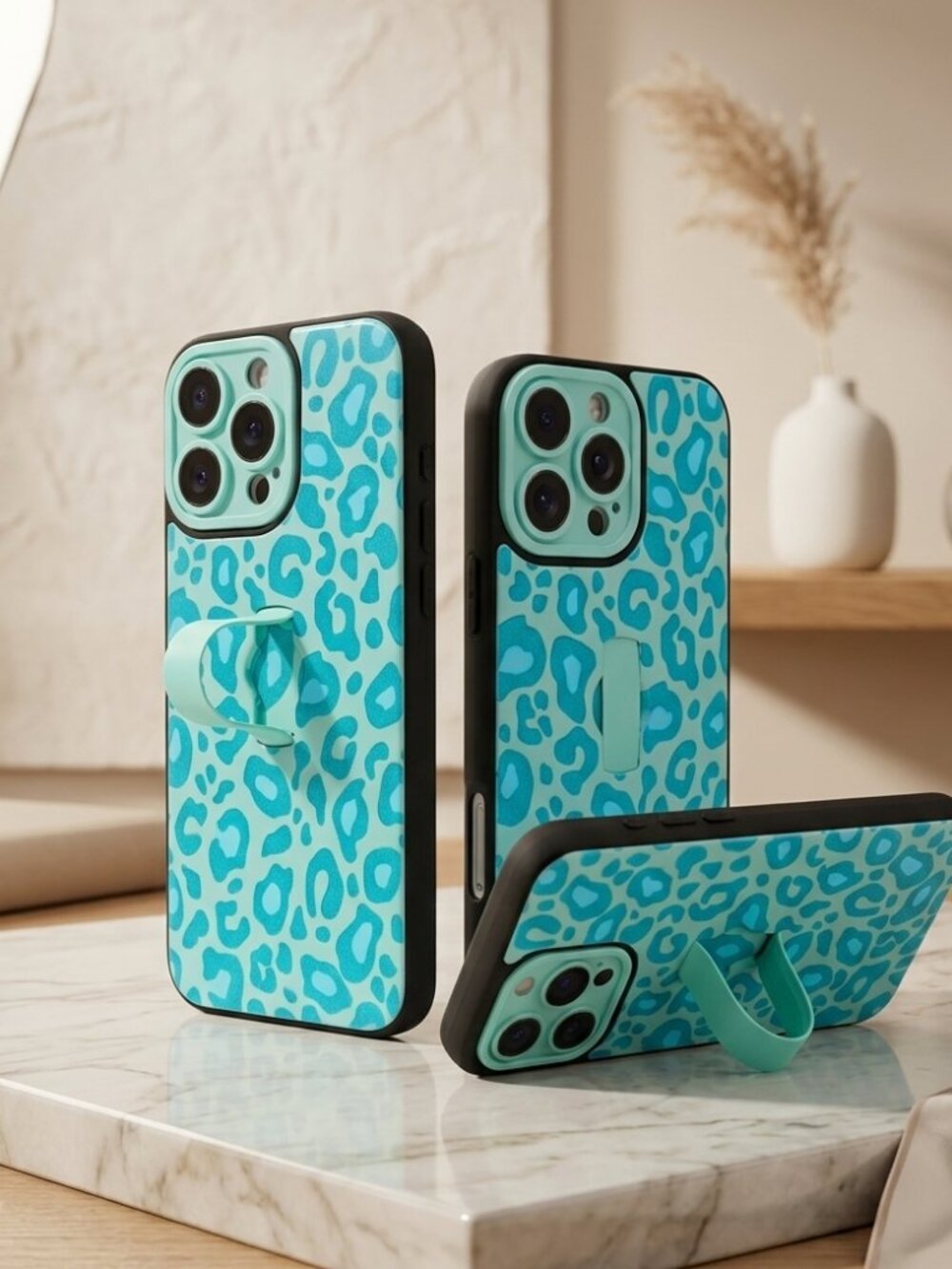 Iphone 16 Pro w/hand strap turquoise leopard